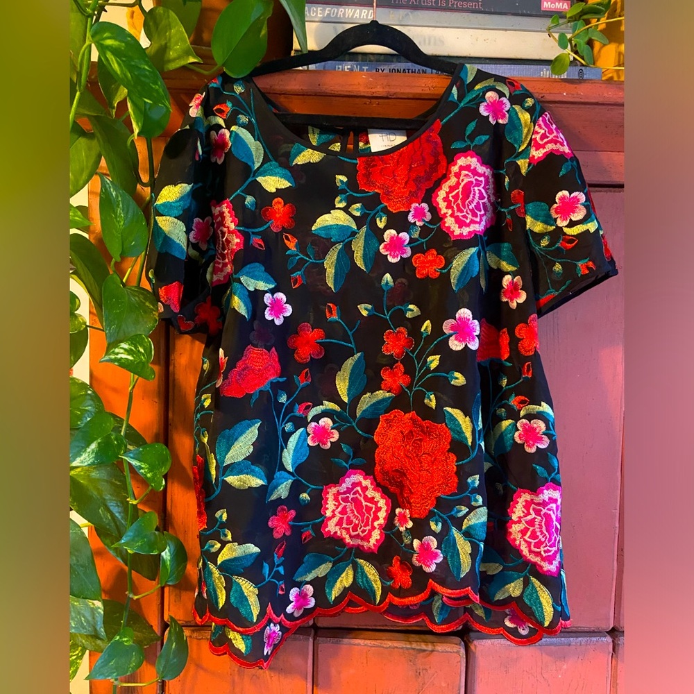 Anthropologie Black Floral Embroidered Short-Sleeve Top